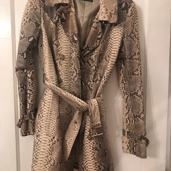 Python coat - Picture 1 of 1
